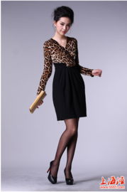 正品外貿服飾 高品質貨源，低價折扣批發零售